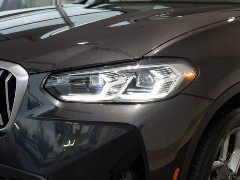 Used 2024 BMW X3 xDrive30i w/ Premium Package AWD/4WD image 12
