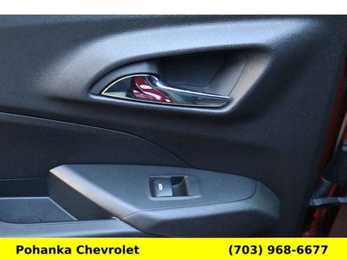 Used 2024 Chevrolet Trax RS w/ Sunroof Package image 25