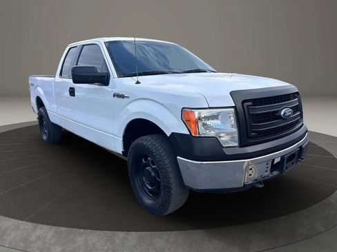 Used 2014 Ford F150 XL w/ Equipment Group 101A Mid AWD/4WD image 2