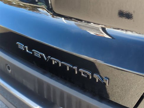Used 2026 GMC Terrain Elevation image 25