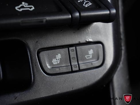 Used 2017 Chevrolet Colorado Z71 image 36