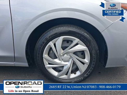 Used 2024 Subaru Impreza 2.0i AWD/4WD image 5