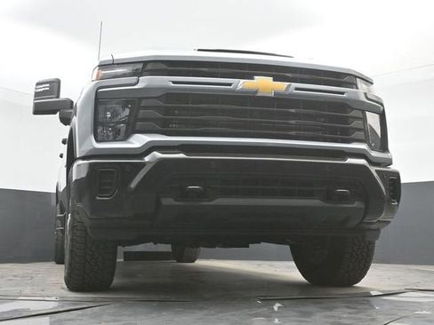 New 2026 Chevrolet Silverado 2500 Custom w/ Custom Value Package AWD/4WD image 38