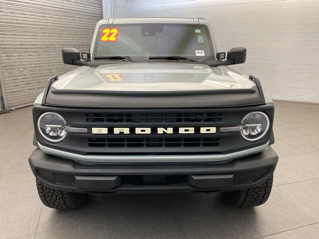 Used 2022 Ford Bronco 4-Door AWD/4WD image 3