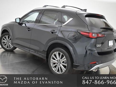 New 2025 MAZDA CX-5 Signature image 7