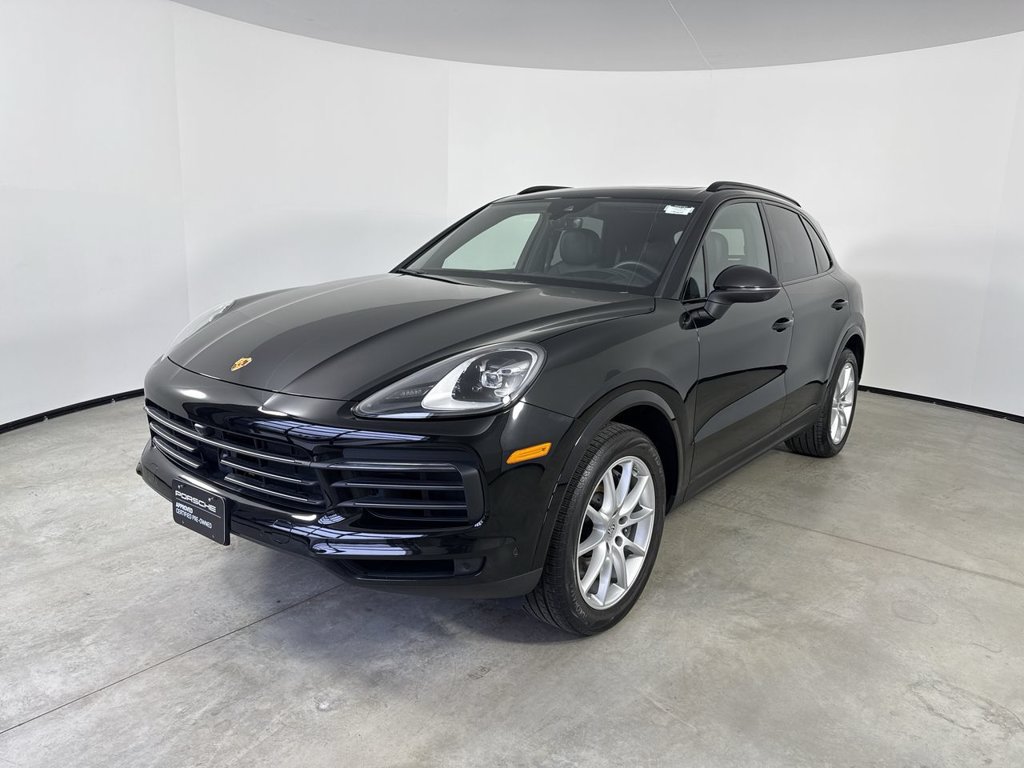 Certified 2023 Porsche Cayenne Platinum Edition AWD/4WD image 1