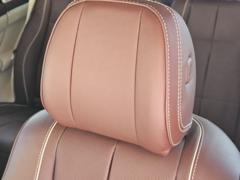 Used 2023 Mercedes-Benz Maybach GLS 600 Maybach GLS 600 image 16