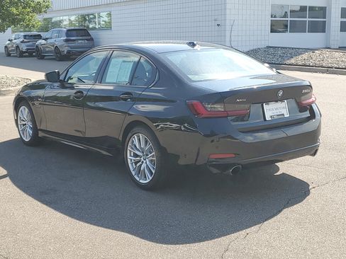 Certified 2023 BMW 330e xDrive w/ Premium Package AWD/4WD image 4
