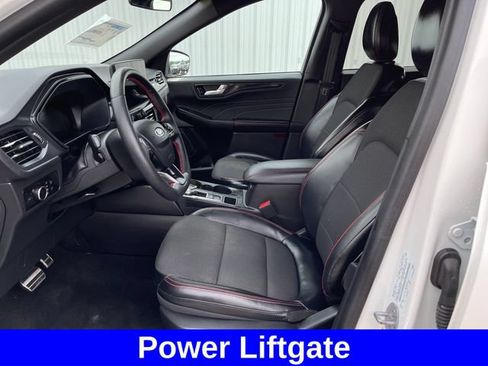 Used 2023 Ford Escape ST-Line w/ Tech Pack #1 AWD/4WD image 9