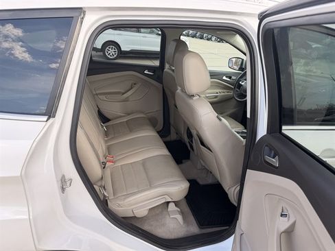 Used 2014 Ford Escape Titanium w/ Equipment Group 401A AWD/4WD image 4