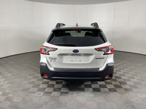New 2025 Subaru Outback Onyx Edition image 4
