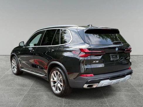 Used 2025 BMW X5 xDrive50e AWD/4WD image 12