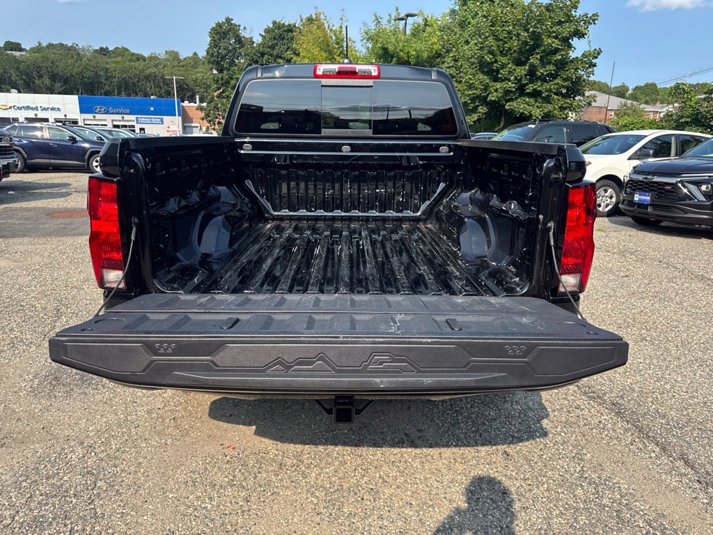 Used 2026 Chevrolet Colorado Trail Boss AWD/4WD image 6