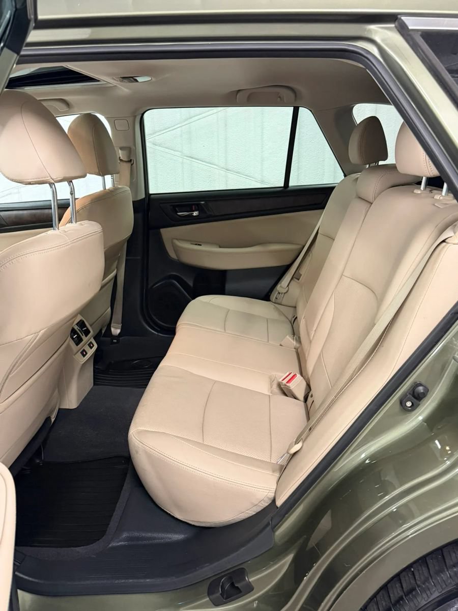 Used 2017 Subaru Outback 2.5i Limited AWD/4WD image 25