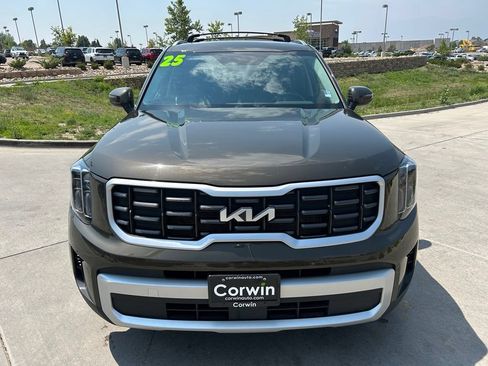 Used 2025 Kia Telluride S AWD/4WD image 3