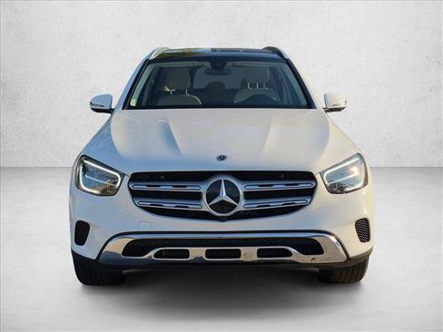 Used 2021 Mercedes-Benz GLC 300 4MATIC image 2
