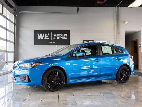 Used 2023 Subaru Impreza 2.0i Sport AWD/4WD image 2