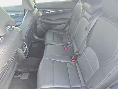 Certified 2025 INFINITI QX55 Essential image 14