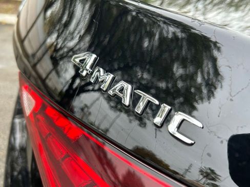 Used 2025 Mercedes-Benz C 300 4MATIC Sedan image 41