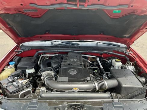 Used 2018 Nissan Frontier PRO-4X AWD/4WD image 23