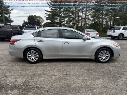 Used 2014 Nissan Altima 2.5 S FWD image 4