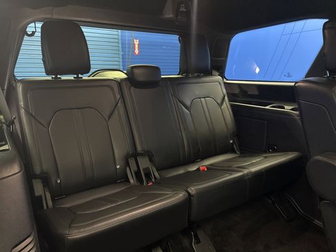 Used 2018 Ford Expedition Limited w/ Equipment Group 302A image 26
