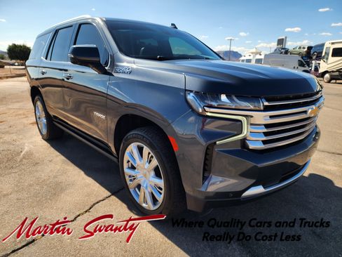 Used 2021 Chevrolet Tahoe High Country w/ Premium Package RWD image 1