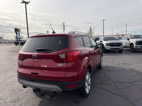 Used 2019 Ford Escape Titanium image 6
