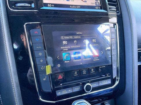 Used 2021 INFINITI QX80 Luxe image 31