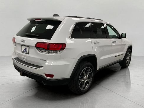 Used 2022 Jeep Grand Cherokee Limited w/ Trailer Tow Group IV image 4