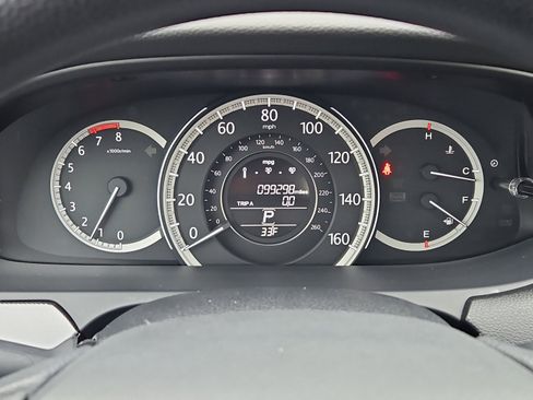 Used 2013 Honda Accord LX image 17