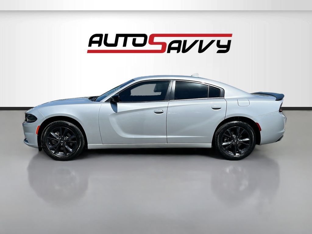 Used 2023 Dodge Charger SXT w/ Blacktop Package AWD/4WD image 4