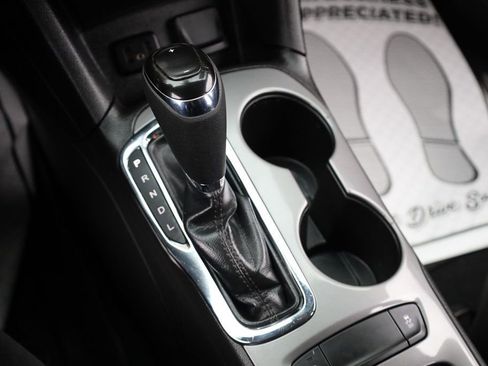 Used 2019 Chevrolet Cruze LS w/ LS Convenience Package image 34