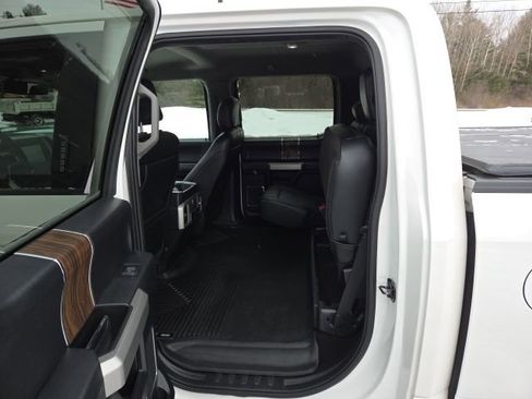 Used 2019 Ford F150 Lariat w/ Equipment Group 502A Luxury image 51