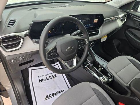 New 2026 Chevrolet TrailBlazer LT w/ Convenience Package FWD image 11