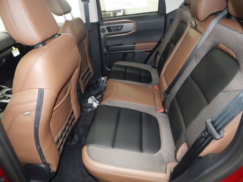 New 2025 Ford Bronco Sport Outer Banks w/ Outer Banks Tech Package+ image 12