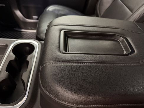 Used 2020 Chevrolet Silverado 1500 LTZ w/ LTZ Plus Package image 18