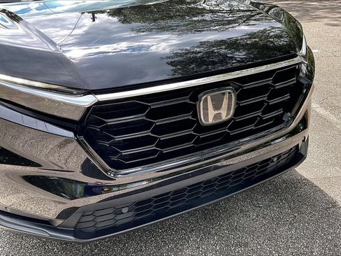 Used 2023 Honda CR-V EX-L image 31