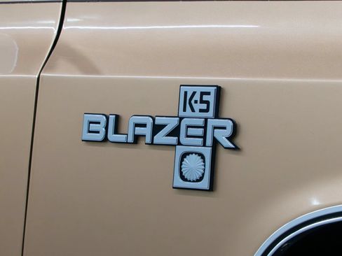 Used 1988 Chevrolet Blazer 4WD image 36