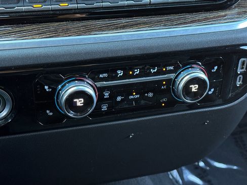 Used 2022 GMC Sierra 1500 Elevation image 16