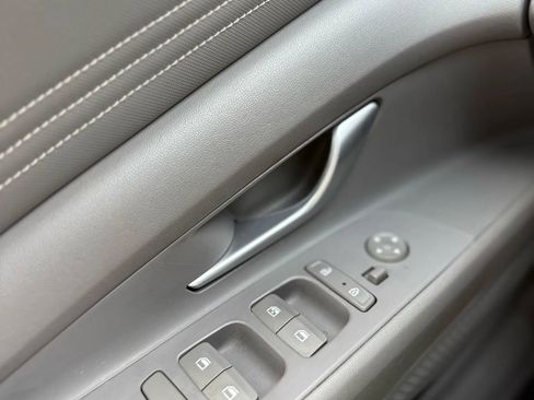 Used 2021 Hyundai Elantra SEL w/ Convenience Package image 27