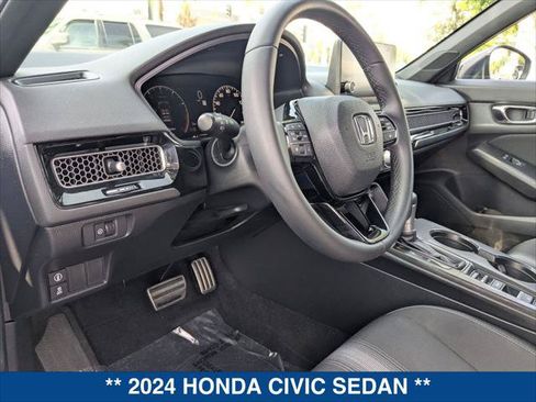 Used 2024 Honda Civic Sport image 12
