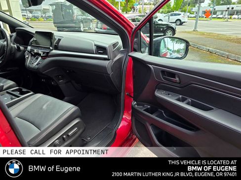 Used 2025 Honda Odyssey Sport-L image 10