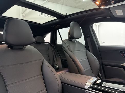 New 2026 Mercedes-Benz GLC 300 image 29