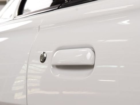 Used 1994 Ford Mustang Cobra RWD image 19