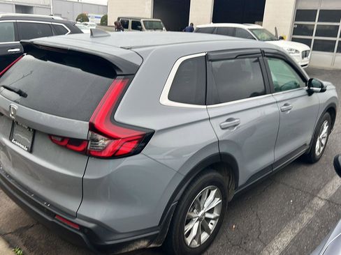 Used 2024 Honda CR-V EX-L image 8