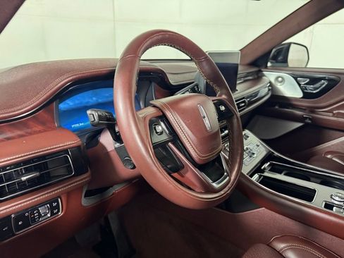 Certified 2023 Lincoln Aviator Black Label w/ Dynamic Handling Package image 36