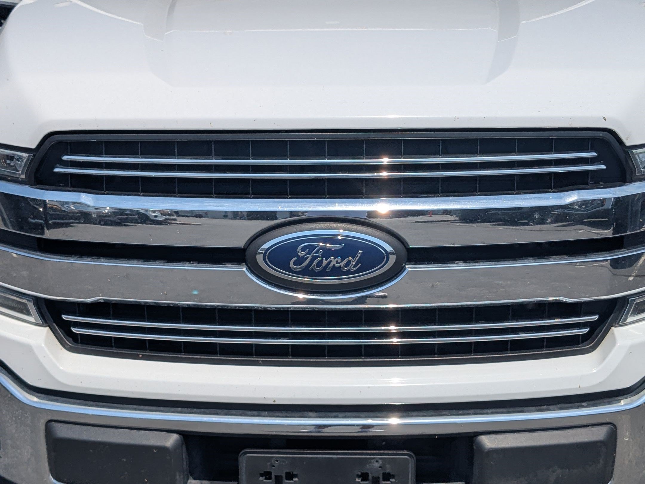 Used 2020 Ford F150 Lariat w/ FX4 Off-Road Package AWD/4WD image 12