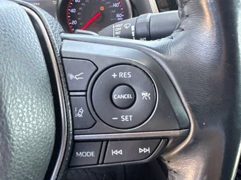 Used 2021 Toyota Camry XSE FWD image 14