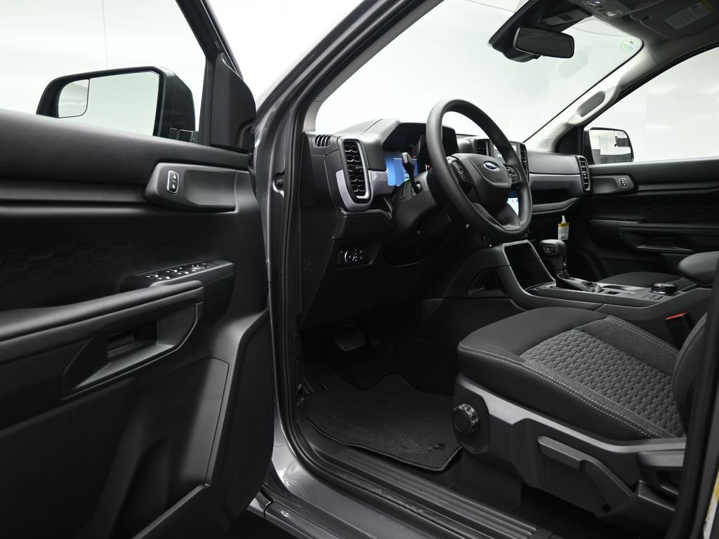 New 2025 Ford Ranger XL w/ Trailer Tow Package AWD/4WD image 8